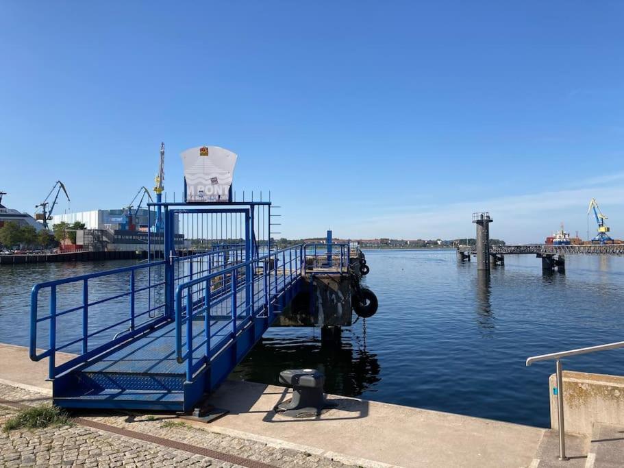 Historischer Ohlerich Speicher Hafen Wismar Ap.18 Exterior photo